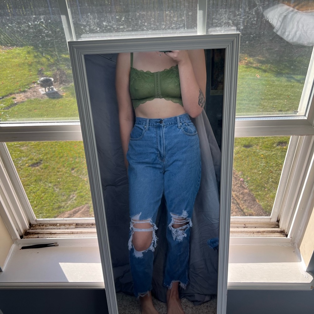 American Eagle (High Rise) Mom Jean